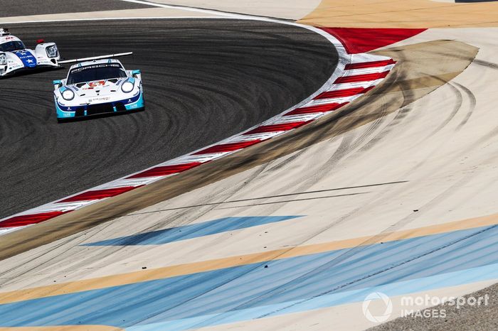 #56 Team Project 1 Porsche 911 RSR - 19: Egidio Perfetti, Matteo Cairoli, Riccardo Pera