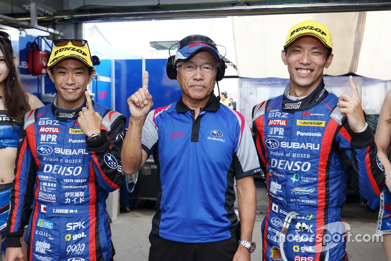 #61 SUBARU BRZ R&D SPORT(Takuto Iguchi dan Hideki Yamauchi)