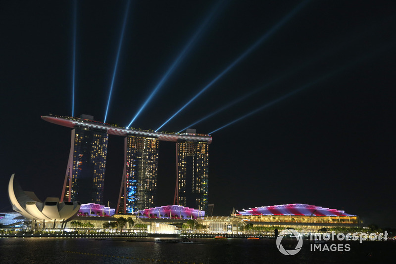 Готель Marina Bay Sands