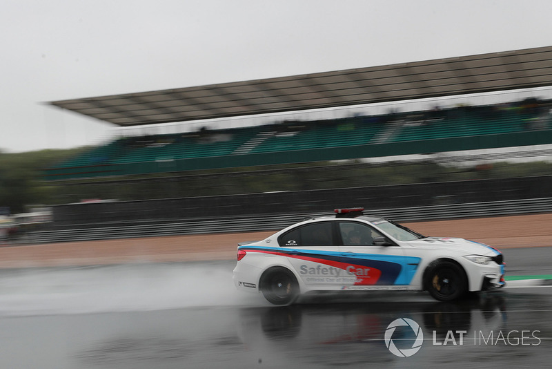 Safety car