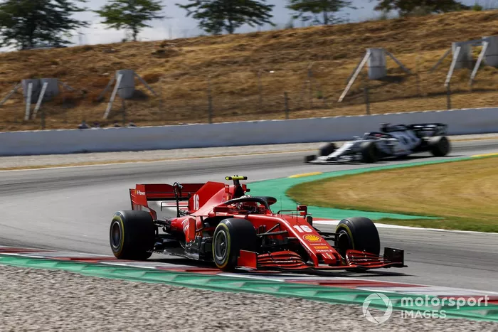 Charles Leclerc, Ferrari SF1000, Daniil Kvyat, AlphaTauri AT01