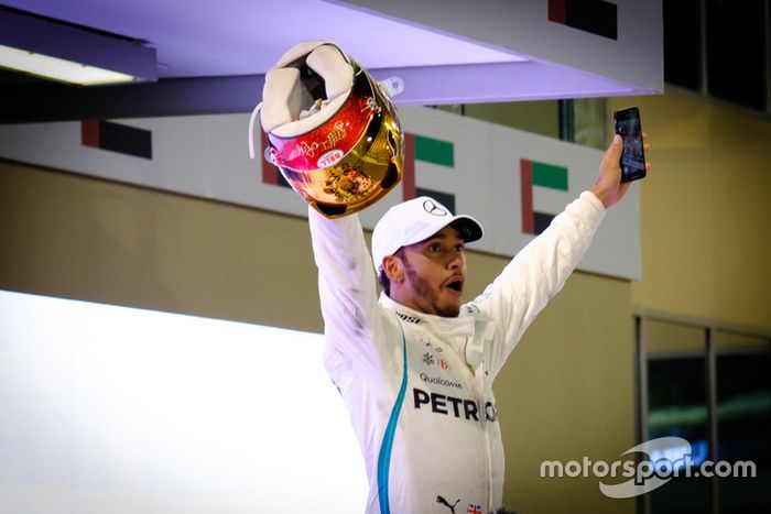 1º Lewis Hamilton: 218 puntos (no pierde ni gana posiciones respecto a 2017)