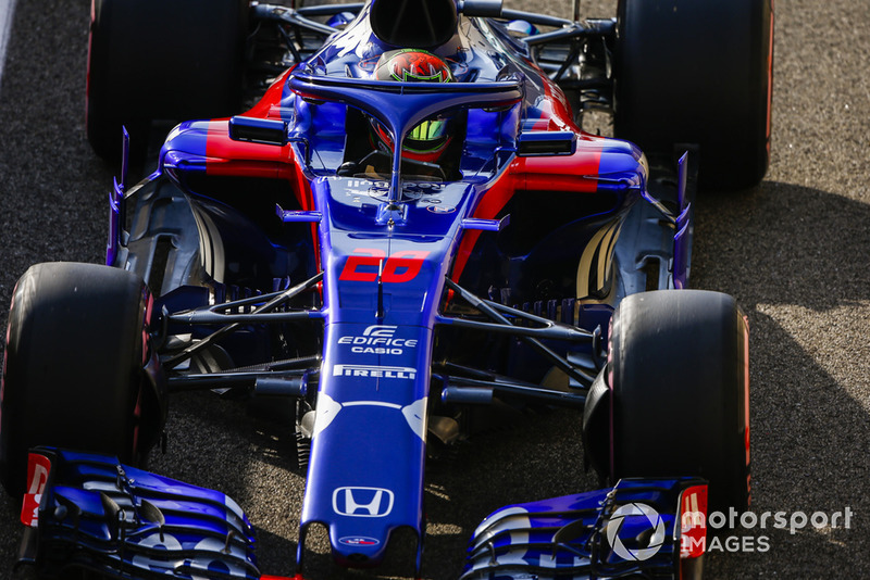 16: Brendon Hartley, Toro Rosso STR13, 1'37.994