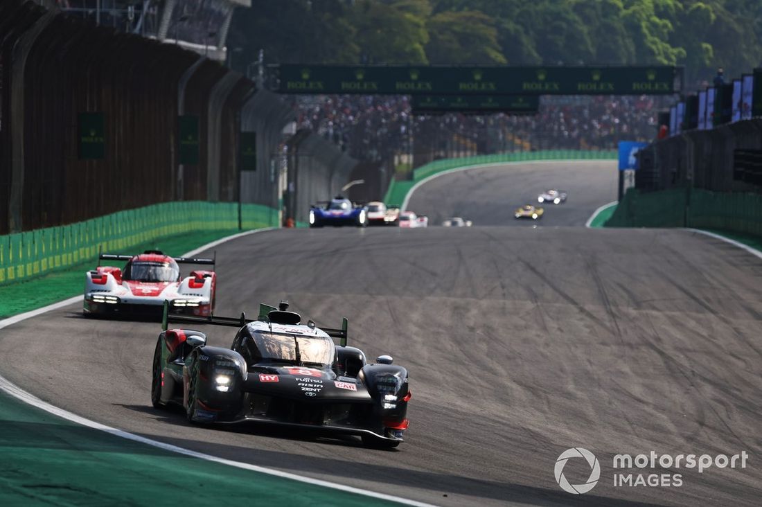 #8 Toyota Gazoo Racing Toyota GR010 - Hybrid: Sébastien Buemi, Brendon Hartley, Ryo Hirakawa