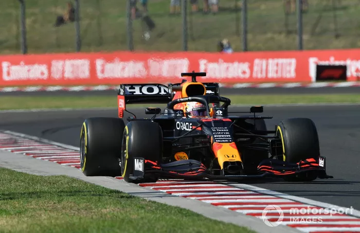 Max Verstappen, Red Bull Racing RB16B