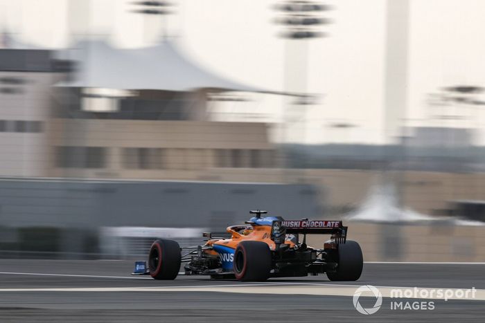 Carlos Sainz Jr., McLaren MCL35