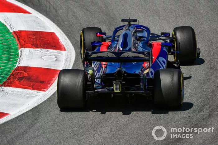 Daniil Kvyat, Toro Rosso STR14