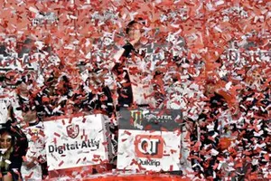 Race Winner Brad Keselowski, Team Penske, Ford Mustang Wurth