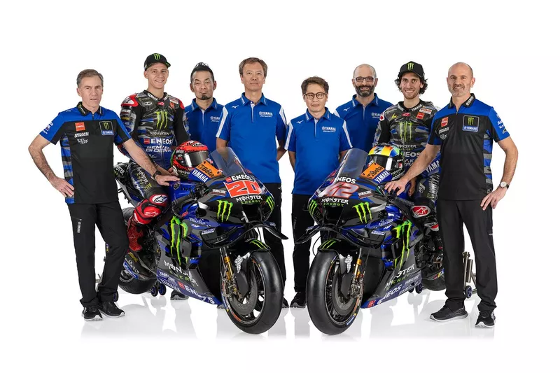 Lin Jarvis, Fabio Quartararo, Kazuhiro Masuda, Toyoshi Nishida, Takahiro Sumi, Massimo Bartolini, Alex Rins et Massimo Meregalli, Yamaha Factory Racing