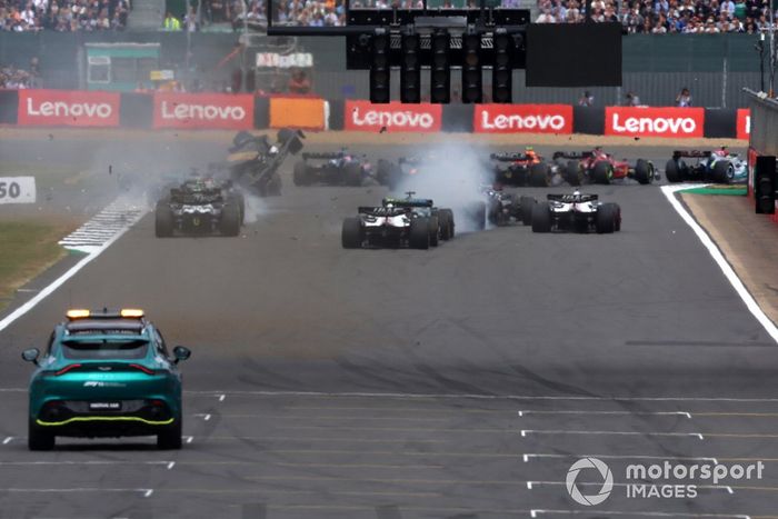 Choque en la arrancada 