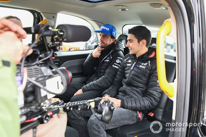 Esteban Ocon, Alpine F1 Team, Fernando Alonso