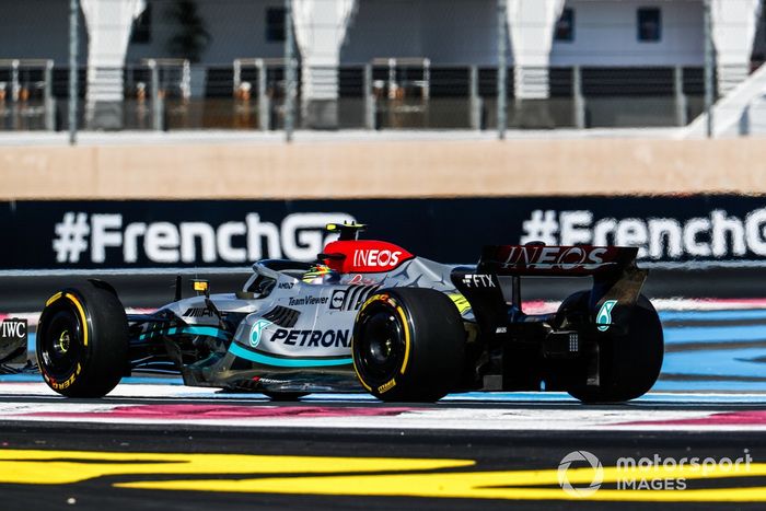 Lewis Hamilton, Mercedes W13