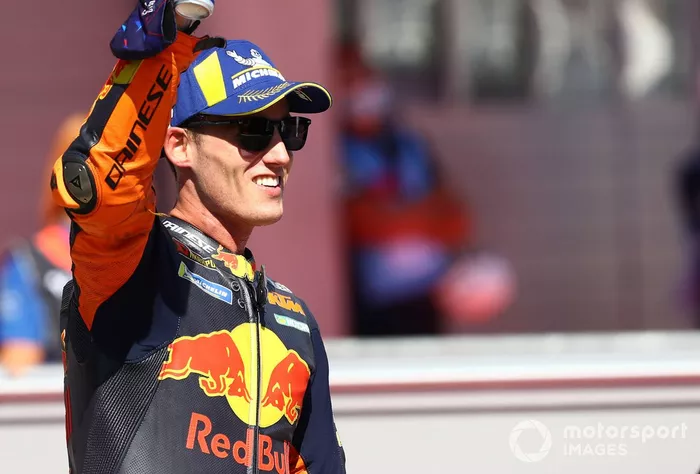 Ganador de la pole Pol Espargaró, Red Bull KTM Factory Racing