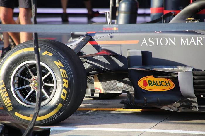 Lateral del Red Bull Racing RB16