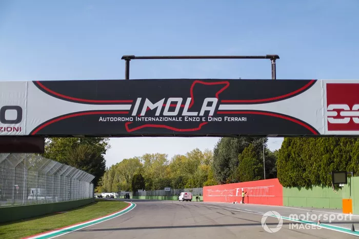 Letrero de Imola