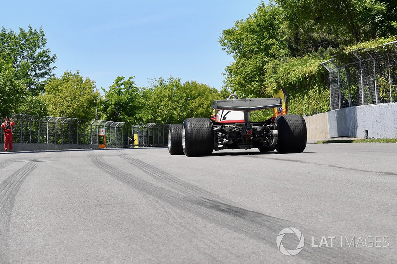 Жак Вильнёв за рулем Ferrari 312T 1978 года Жиля Вильнёва