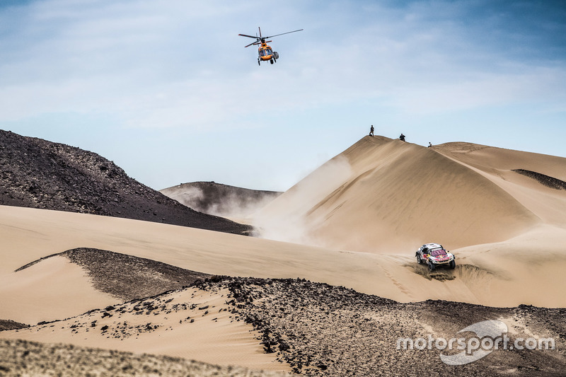 #306 Peugeot Sport Peugeot 3008 DKR: Sébastien Loeb, Daniel Elena