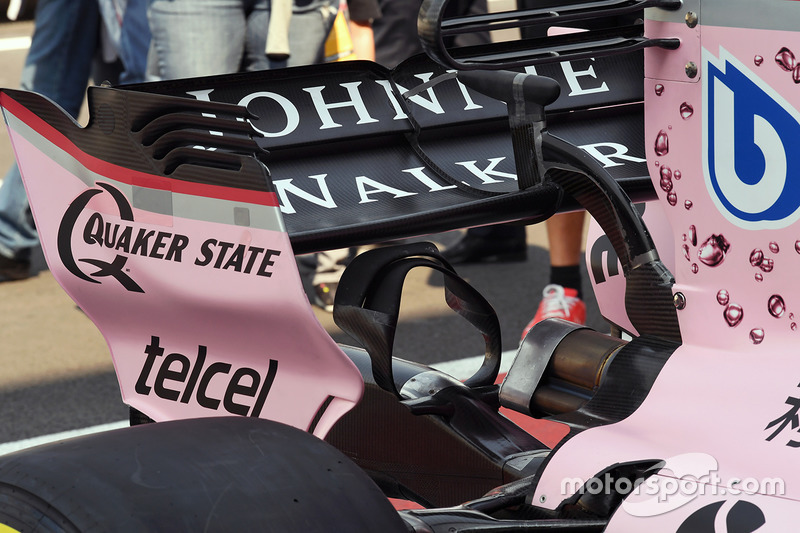 Detalle del alerón trasero del VJM10 de Force India