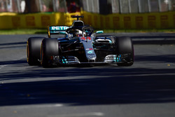 Льюіс Хемілтон, Mercedes-AMG F1 W09 EQ Power+