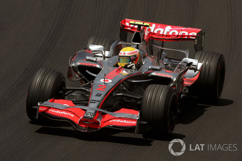 Lewis Hamilton, McLaren Mercedes MP4/22