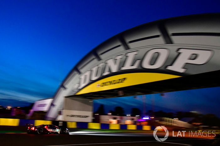 #68 Ford Chip Ganassi Racing Ford GT: Joey Hand, Dirk Müller, Sébastien Bourdais
