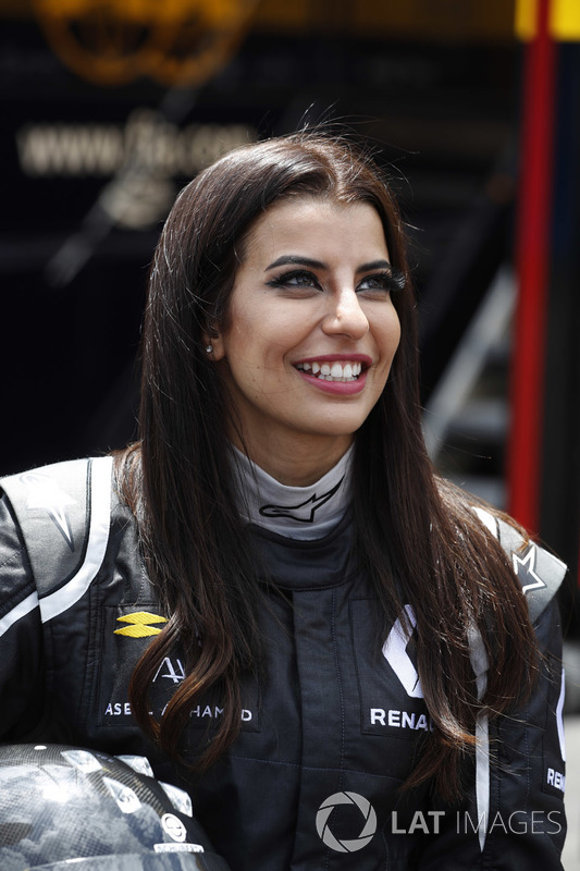 Aseel Al-Hamad, miembra de la federación automovilística de Arabia Saudi y representante FIA de Arabia Saudi en la Comisión de Mujeres en el Motorsport