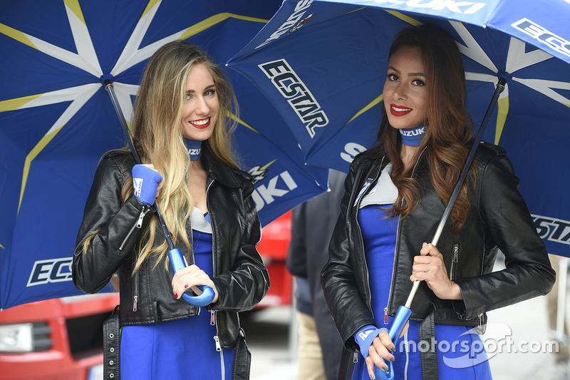 Lovely Suzuki girls