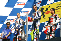 Podium : le vainqueur Valention Rossi, Yamaha; le deuxième Jorge Lorenzo, Yamaha; le troisième Toni Elias, Pramac Ducati