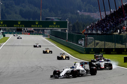 Валттреі Боттас, Williams FW38 Mercedes, Ромен Грожан, Haas VF-16 Ferrari