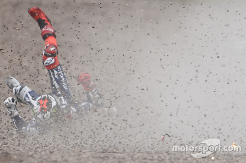 Jorge Lorenzo, Yamaha Factory Racing crash