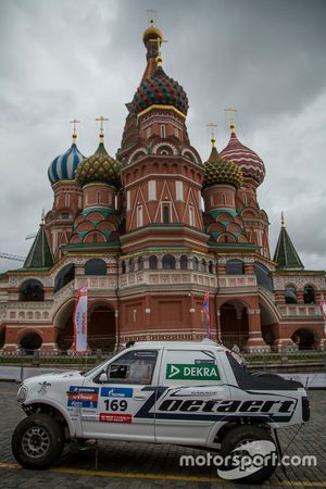 #169 Ford: Pedro de Uriarte y Jose Eduardo Vanzzini, Dakar Team