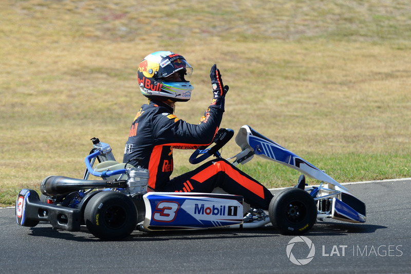 Daniel Ricciardo, Red Bull Racing su un kart al Go Kart Club Victoria