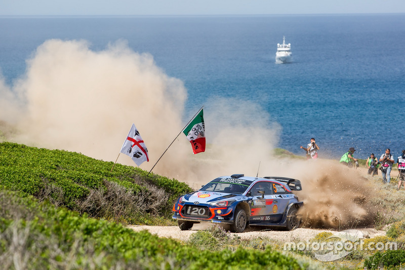 Thierry Neuville, Nicolas Gilsoul, Hyundai Motorsport Hyundai i20 Coupe WRC