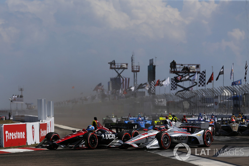 Start: Robert Wickens, Schmidt Peterson Motorsports Honda, Will Power, Team Penske Chevrolet