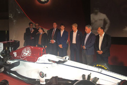 Marcus Ericsson and Charles Leclerc, Sauber, Jean Todt, President, FIA, Chase Carey, CEO and Chairma