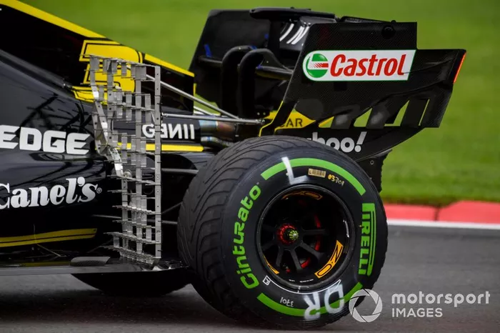 Daniel Ricciardo, Renault F1 Team R.S.19 con sensores