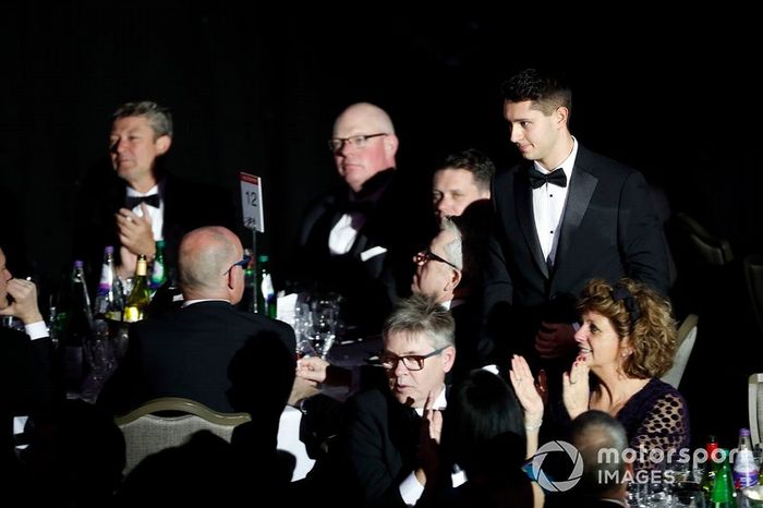 Luke Dardis recibe el Premio Williams al Ingeniero del Futuro