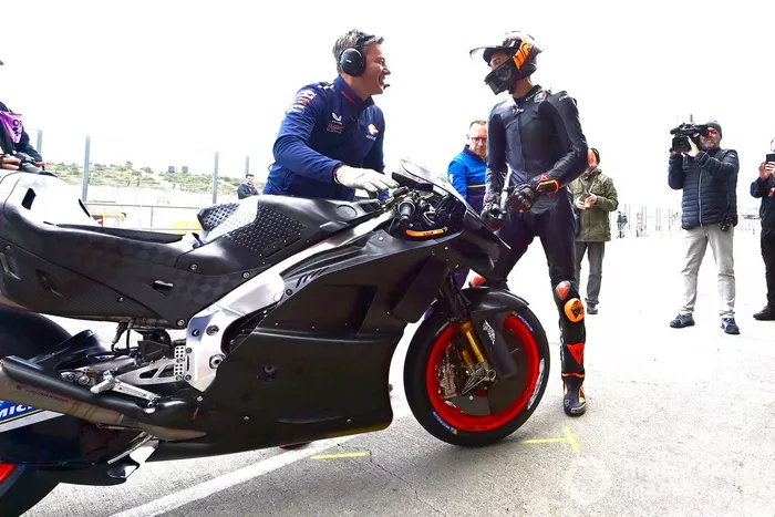 Luca Marini, Equipo Repsol Honda