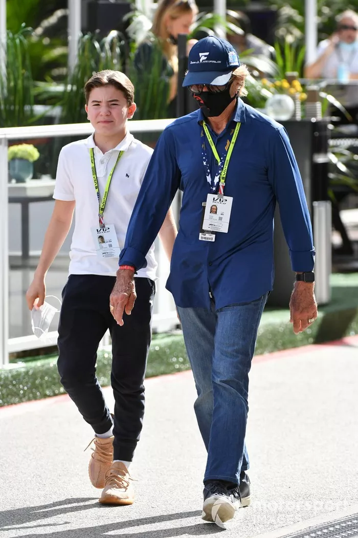 Emerson Fittipaldi y su hijo Emmo Fittipaldi Jr.