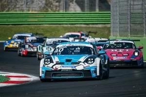 Gara 2 della Porsche CCI a Vallelunga