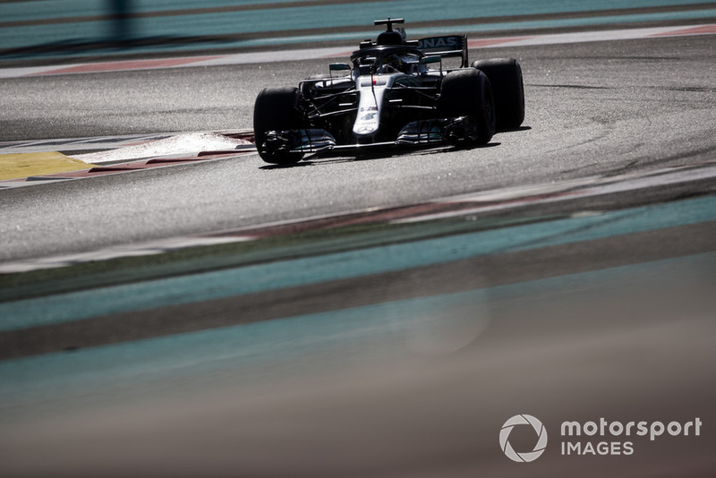 Льюіс Хемілтон, Mercedes AMG F1 W09