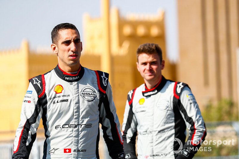 Sébastien Buemi, Nissan e.Dams, Oliver Rowland, Nissan e.Dams, pose for a photo