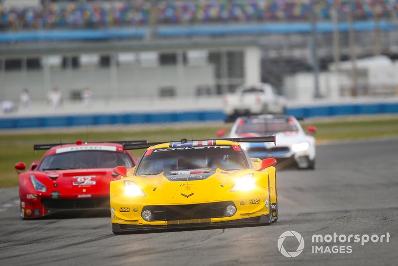 #4 Corvette Racing Corvette C7.R, GTLM: Oliver Gavin, Tommy Milner, Marcel Fassler