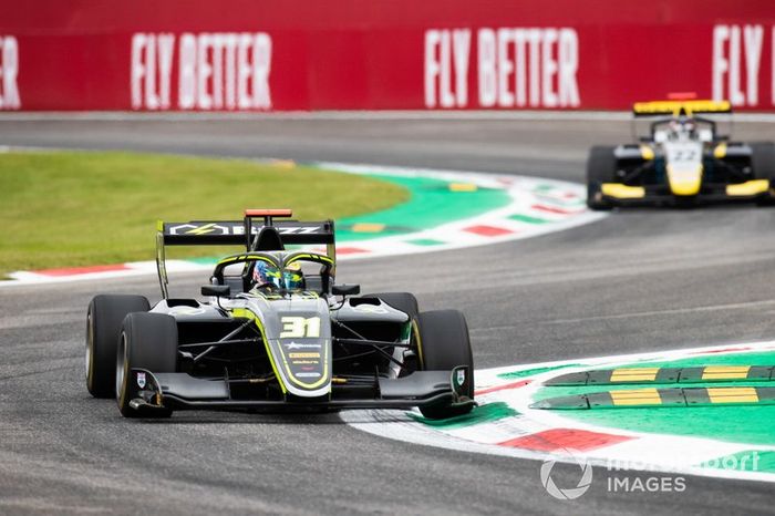 Logan Sargeant, Carlin Buzz Racing