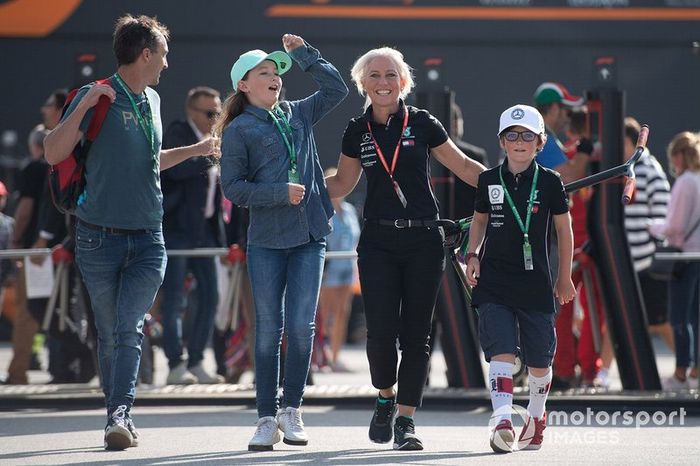 Angela Cullen, Entrenadora, Mercedes