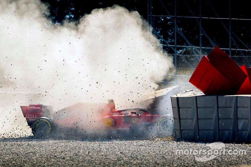 Sebastian Vettel, Ferrari kecelakaan