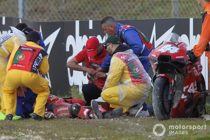 Caída de Pol Espargaró, Tech3 GASGAS Factory Racing