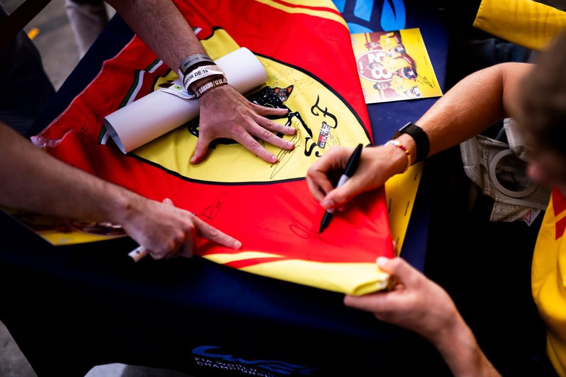 #83 AF Corse Ferrari 499P: Robert Kubica, Yifei Ye, Philip Hanson