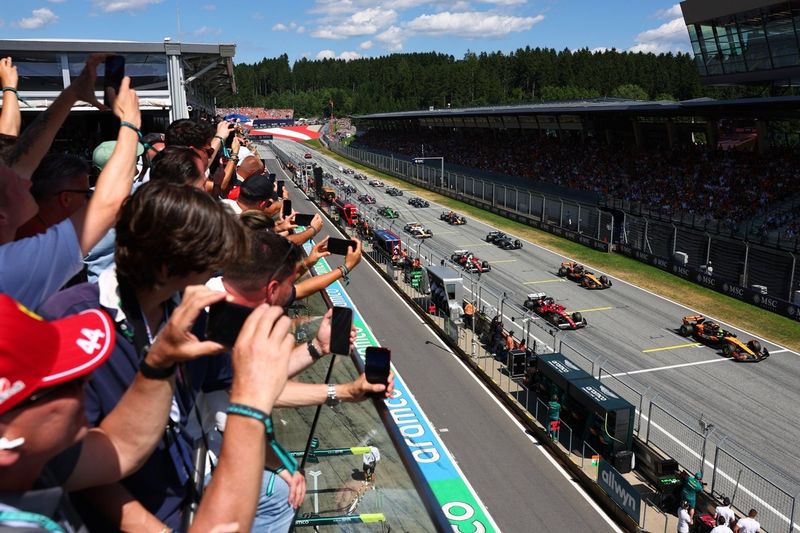 Charles Leclerc, Ferrari, Lando Norris, McLaren