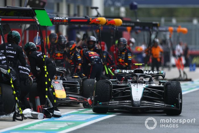 Max Verstappen, Red Bull Racing, Andrea Kimi Antonelli, Mercedes